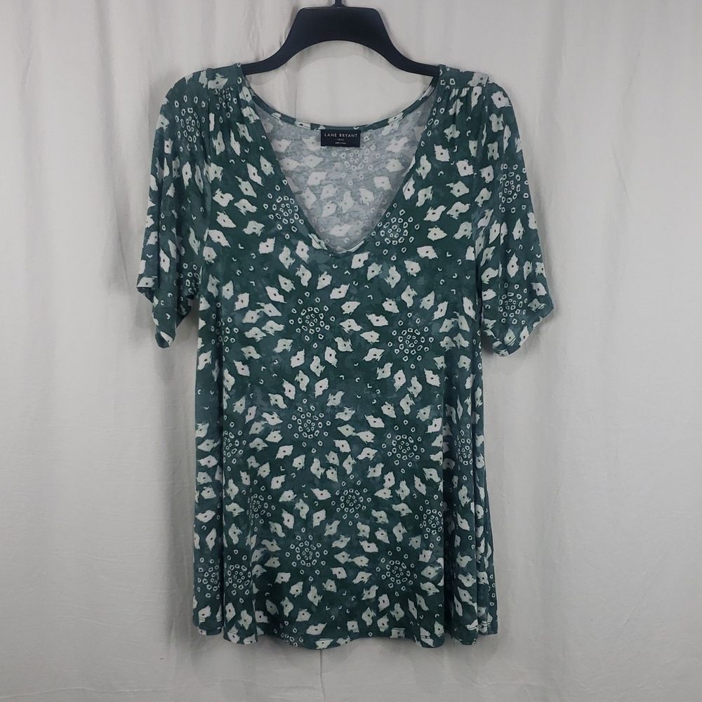 Lane Bryant Women's 10/12 Teal and White Patterned Short Sleeve Top